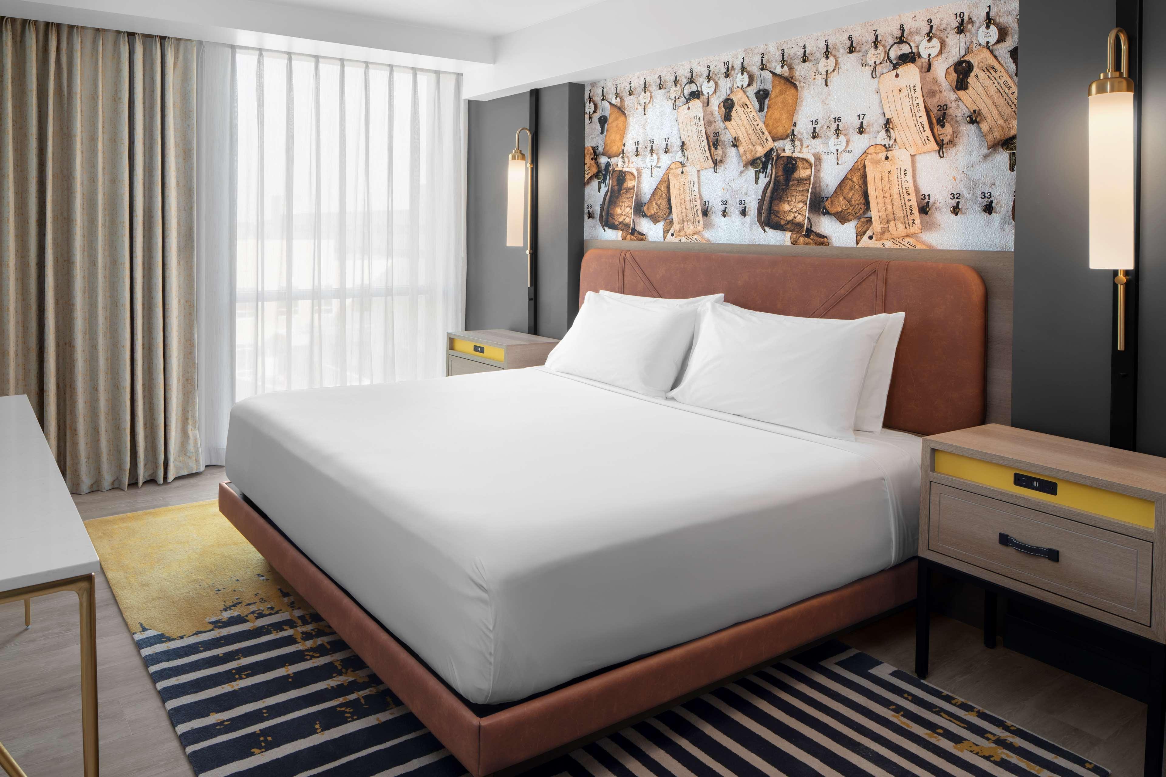 Hyatt Centric Beale Street Hotel 4*